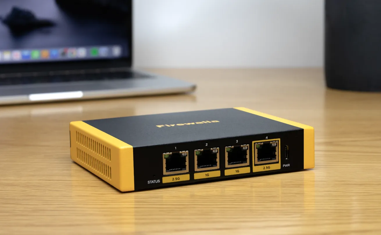 Firewalla Gold SE: Multi-Gigabit Cyber Security Firewall & Router Protecting Your Family and Business (Ships Worldwide)