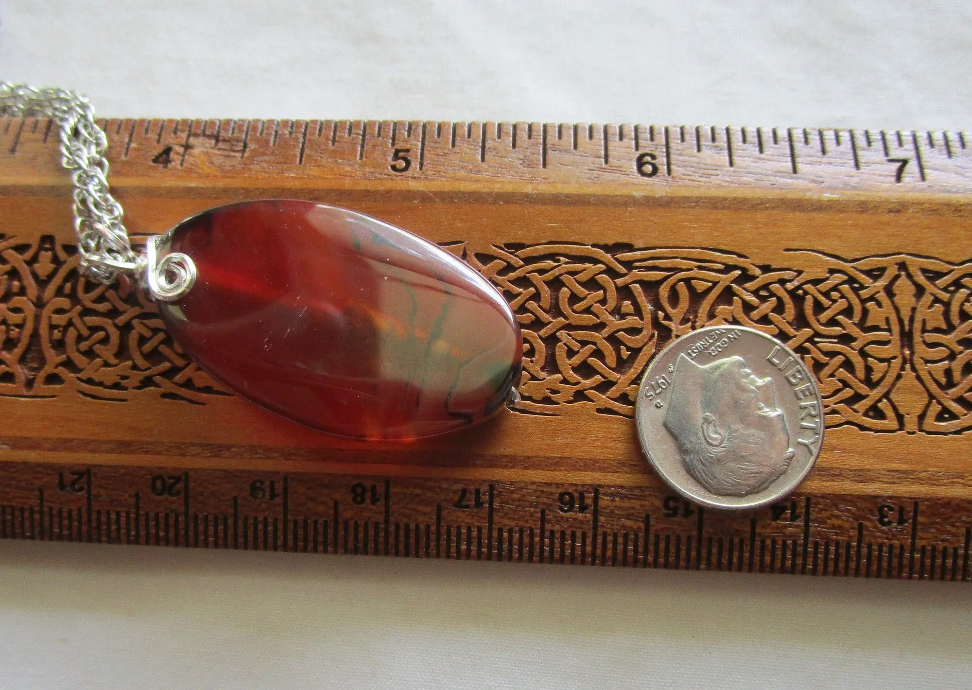 Orange Carnelian Natural Polished Crystal Oval Pendant Necklace