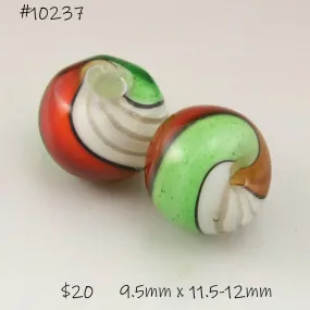 Red Green White Goldstone Sparkle Twist Round Pair