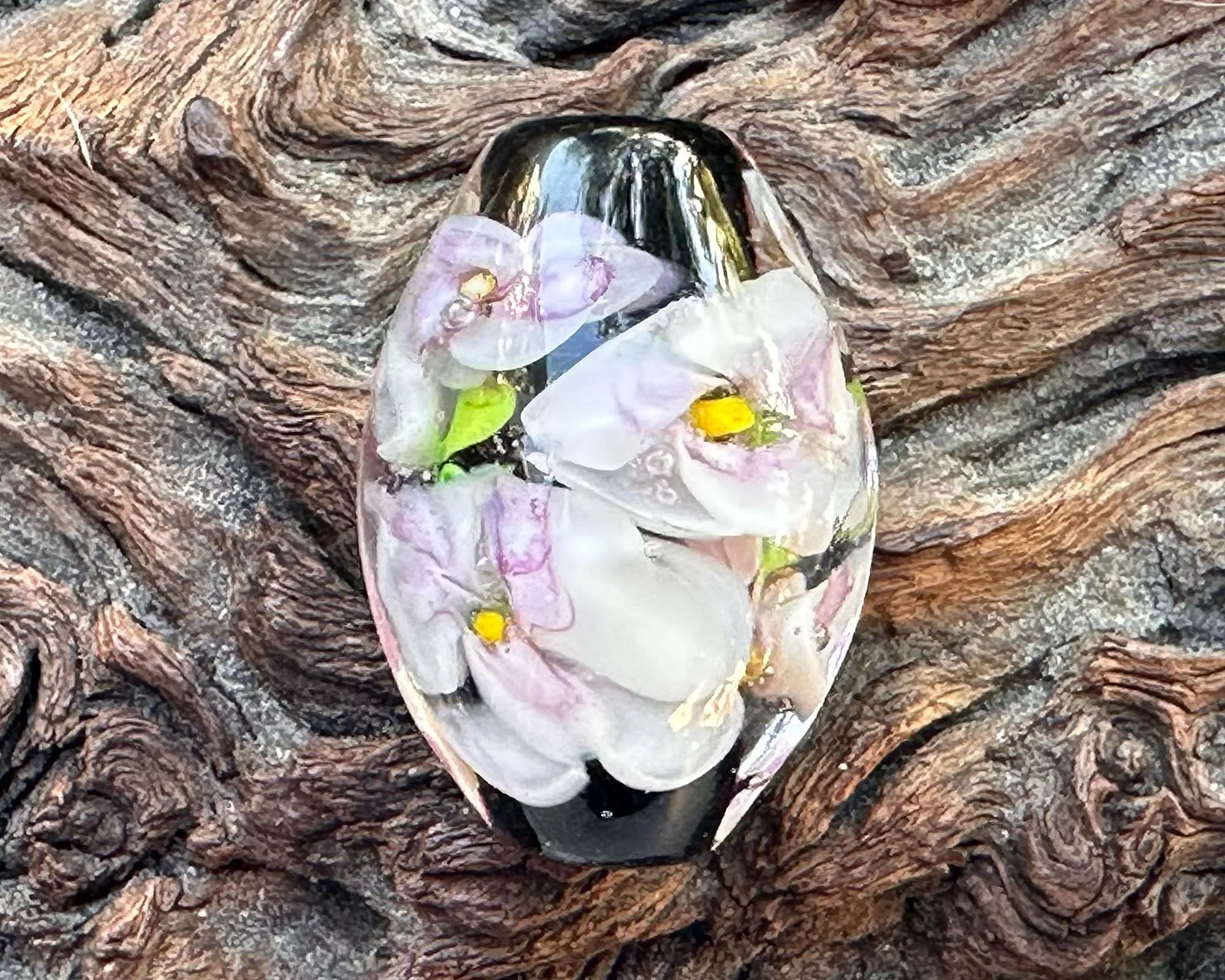 White Floral Lampwork Focal Bead SRA